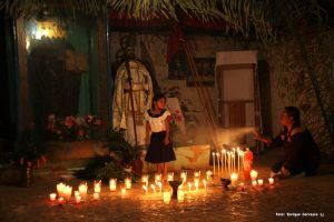 Community prayer at Teltal de Wololchan, Chiapas, Mexico. Credit Photo:: Enrique Carrasco SJ