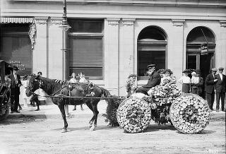 Toronto Labour Day Parade - courtesy of flickr. com